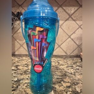 Six Flags 2016 strawcup